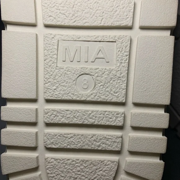 MIA Black Slide Sandals - Picture 6 of 8